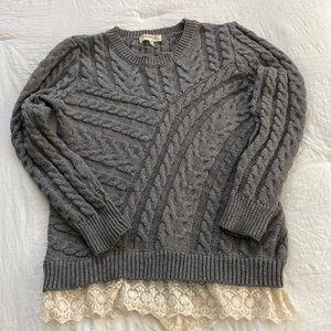 Monteau Womens M gray cable sweater with lace bottom.
